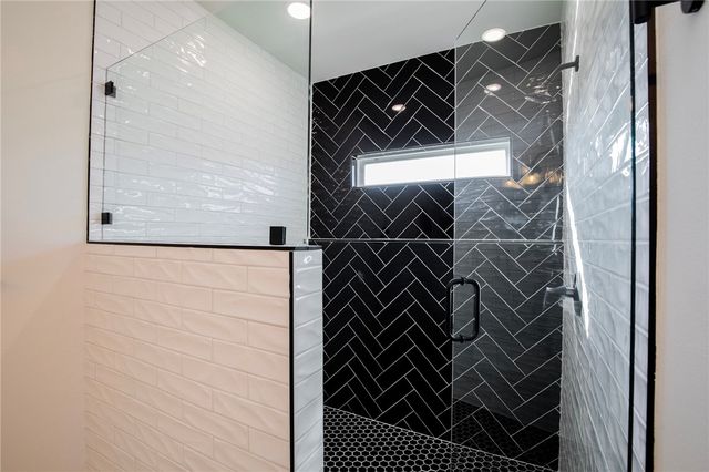 1309 Carrara Street, Tontitown, AR 72762