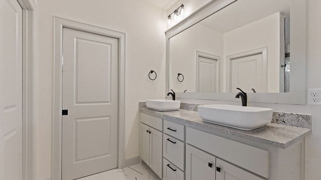 1309 Carrara Street, Tontitown, AR 72762