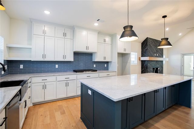 1309 Carrara Street, Tontitown, AR 72762