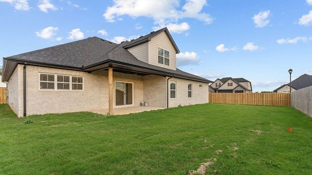 1309 Carrara Street, Tontitown, AR 72762