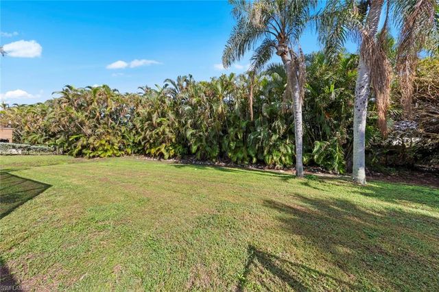 17585 Taylor DR, Fort Myers, FL 33908