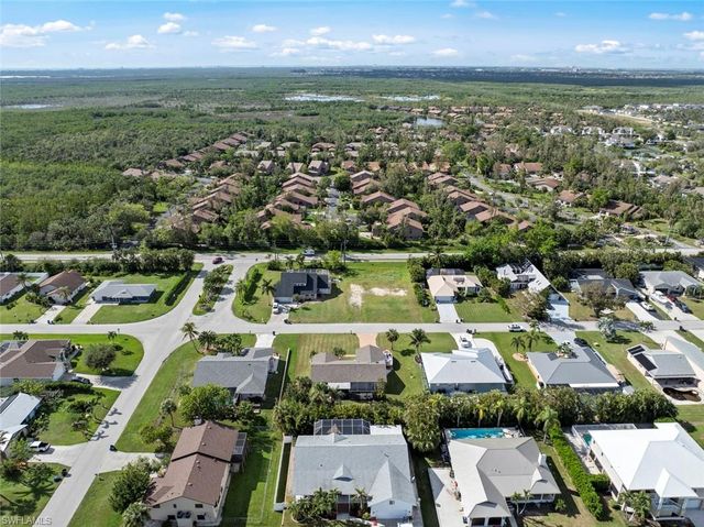 17585 Taylor DR, Fort Myers, FL 33908