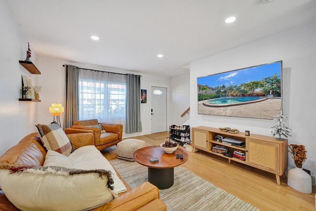 120 NE 20th Court 5D, Wilton Manors, FL 33305