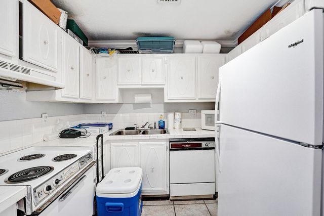 120 NE 20th Court 5D, Wilton Manors, FL 33305