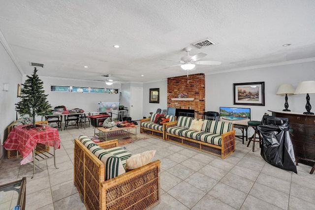 120 NE 20th Court 5D, Wilton Manors, FL 33305