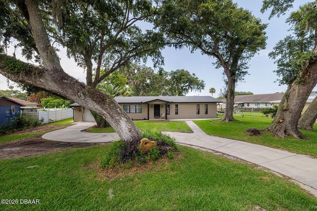 764 Reed Canal Road, South Daytona, FL 32119