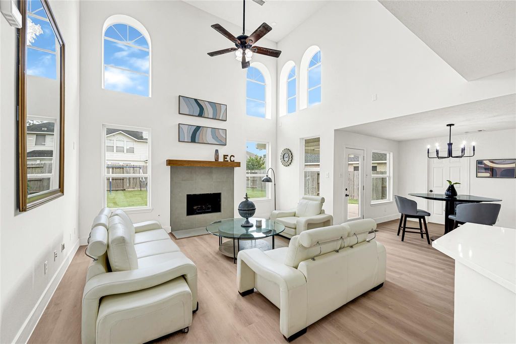 13607 Clareton Lane, Cypress, TX 77429