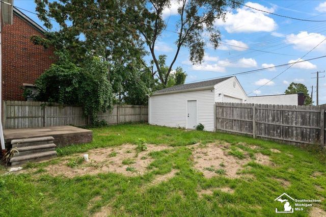 17617 Kentucky Street, Detroit, MI 48221