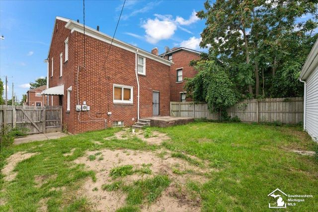 17617 Kentucky Street, Detroit, MI 48221