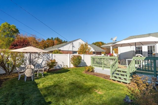 1205 Northampton St, Holyoke, MA 01040