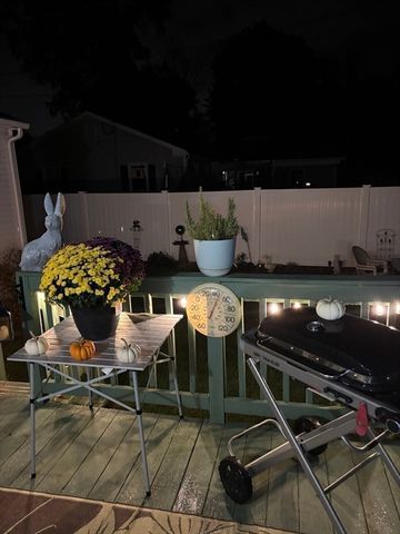 1205 Northampton St, Holyoke, MA 01040