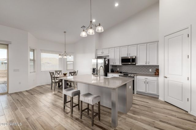 9110 W GARNET MOUNTAIN Drive, Casa Grande, AZ 85194