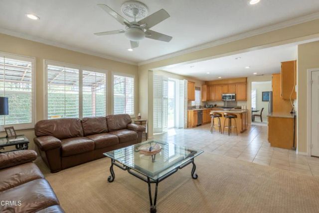 28450 Redwood Canyon Place, Santa Clarita, CA 91390