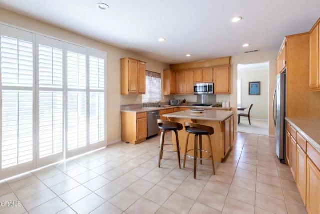 28450 Redwood Canyon Place, Santa Clarita, CA 91390