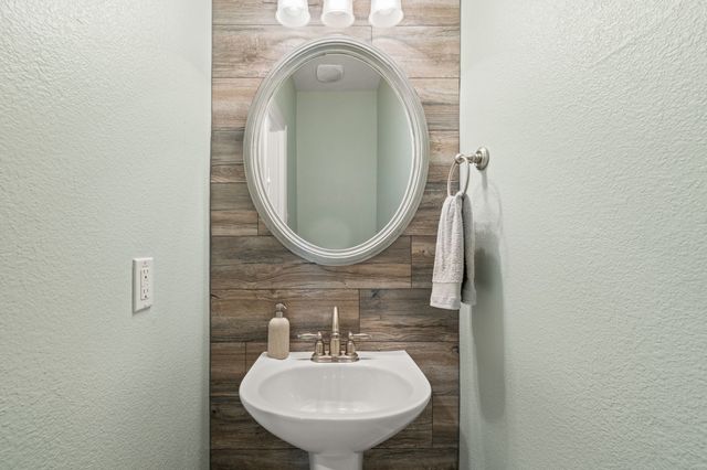 7101 New Bury Court, Rowlett, TX 75089