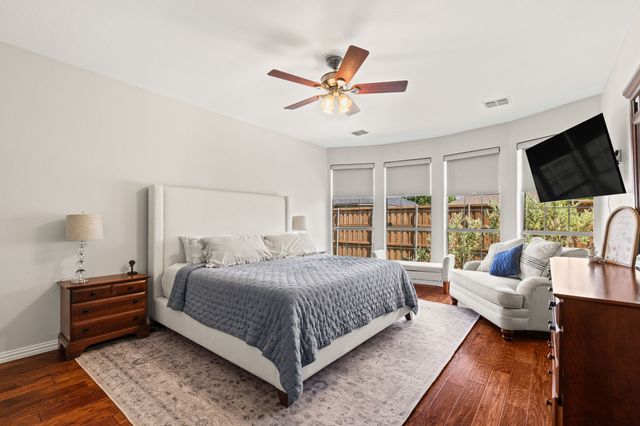 7101 New Bury Court, Rowlett, TX 75089