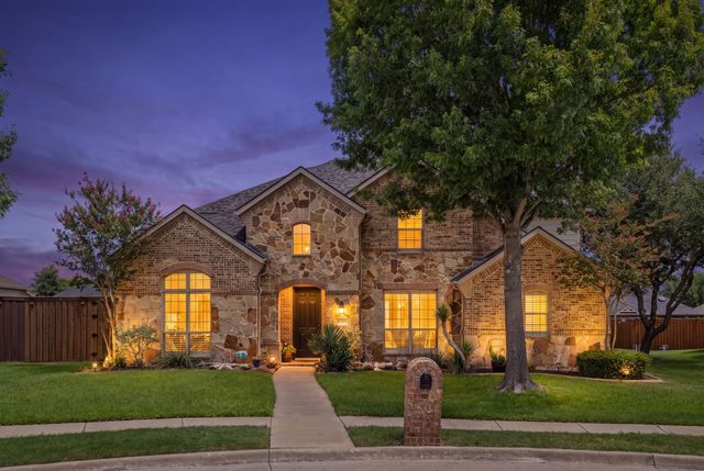 7101 New Bury Court, Rowlett, TX 75089