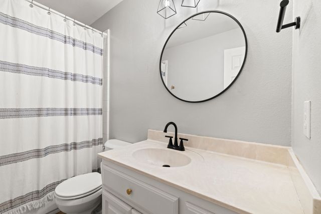 7101 New Bury Court, Rowlett, TX 75089
