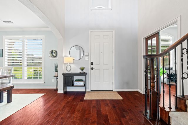 7101 New Bury Court, Rowlett, TX 75089