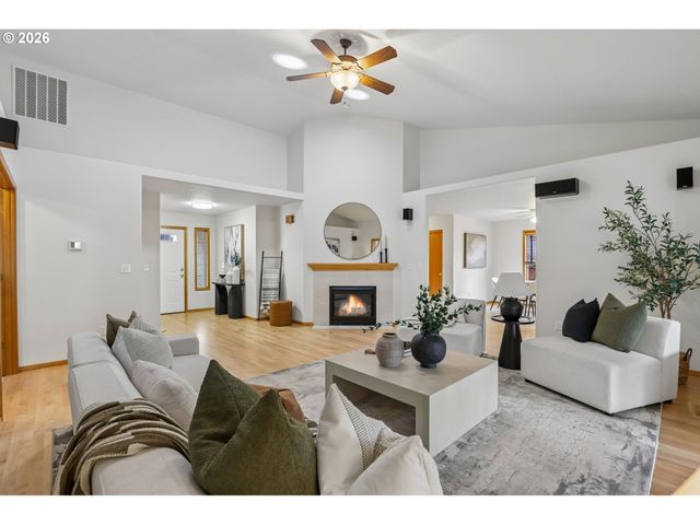 10914 Ne 102ND St, Vancouver, WA 98662