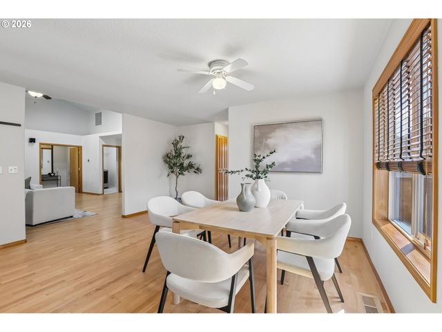 10914 Ne 102ND St, Vancouver, WA 98662
