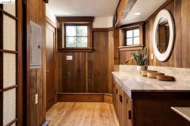 1716 Parker ST, Berkeley, CA 94703