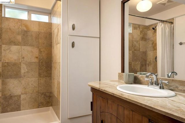 1716 Parker ST, Berkeley, CA 94703