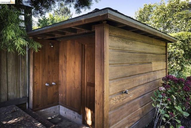 1716 Parker ST, Berkeley, CA 94703