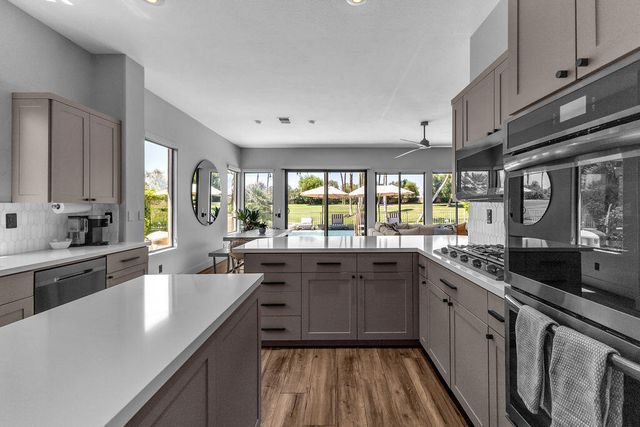 93 Kavenish Drive, Rancho Mirage, CA 92270