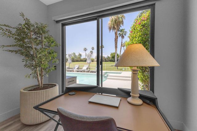 93 Kavenish Drive, Rancho Mirage, CA 92270