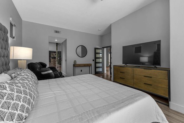 93 Kavenish Drive, Rancho Mirage, CA 92270