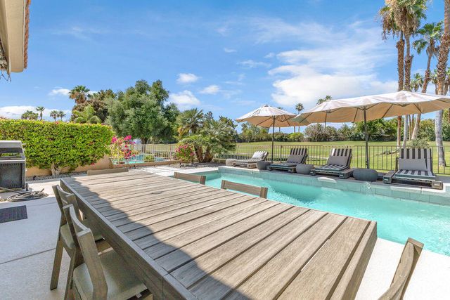 93 Kavenish Drive, Rancho Mirage, CA 92270