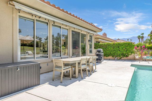 93 Kavenish Drive, Rancho Mirage, CA 92270