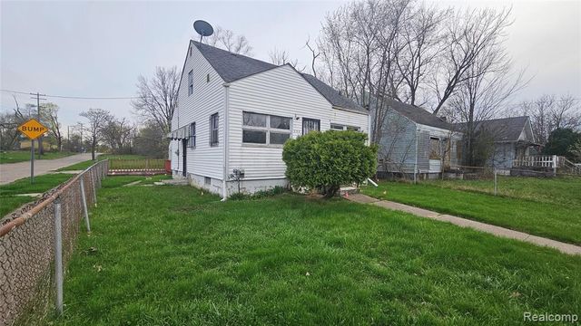 258 E Hobson Avenue, Flint, MI 48505