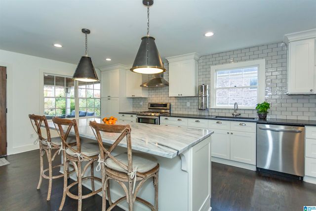 2552 WHETSTONE ROAD, Vestavia Hills, AL 35243