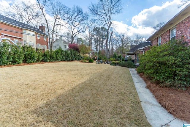 2552 WHETSTONE ROAD, Vestavia Hills, AL 35243