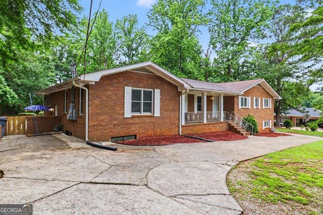 329 Plantation Circle, Fayetteville, GA 30214