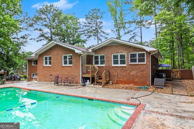 329 Plantation Circle, Fayetteville, GA 30214