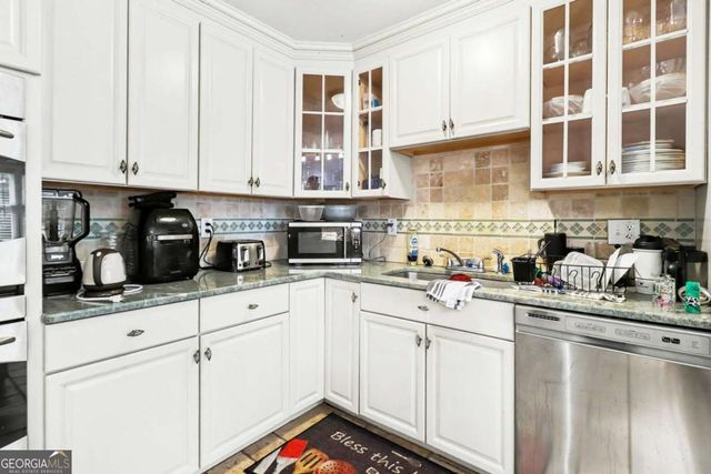 329 Plantation Circle, Fayetteville, GA 30214