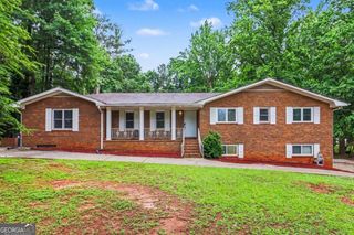 329 Plantation Circle, Fayetteville, GA 30214