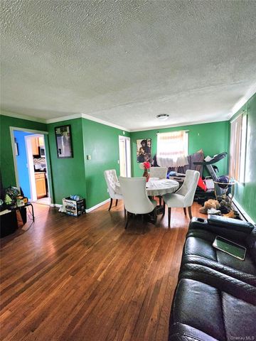 301 Pennsylvania Avenue, Roosevelt, NY 11575