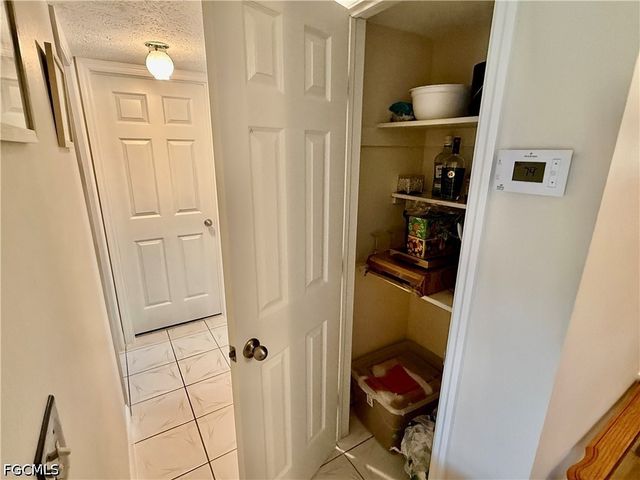 806 SE 46th ST 1F, Cape Coral, FL 33904