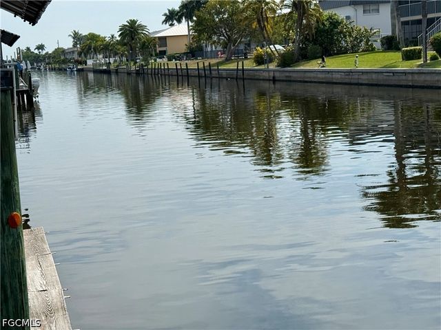 806 SE 46th ST 1F, Cape Coral, FL 33904