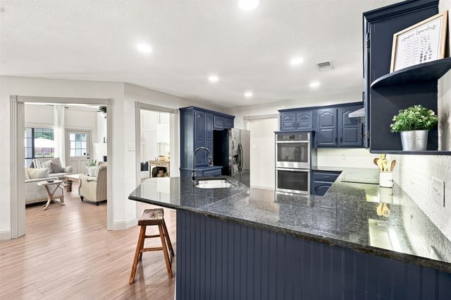 10722 Woodbridge Drive, Forney, TX 75126