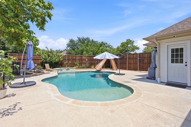 10722 Woodbridge Drive, Forney, TX 75126