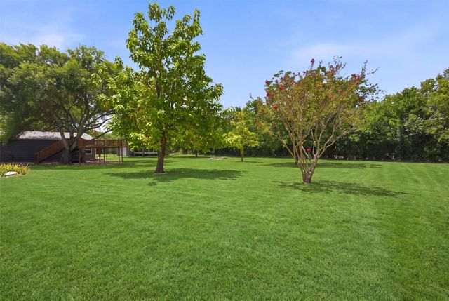 10722 Woodbridge Drive, Forney, TX 75126