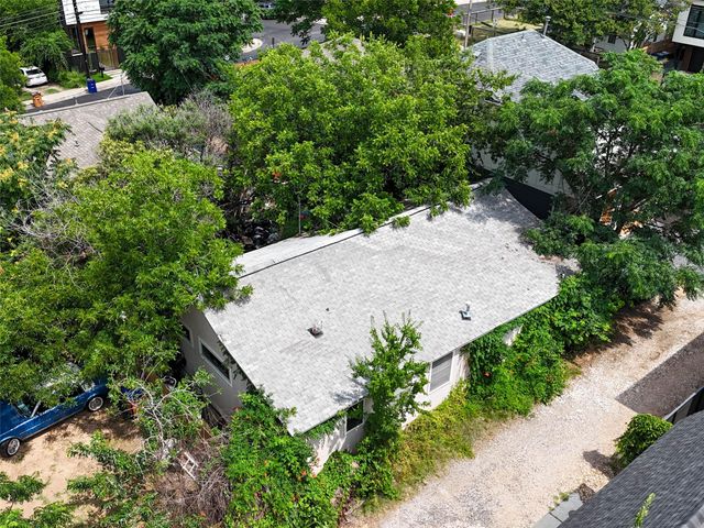 1302 Walnut Ave 2, Austin, TX 78702