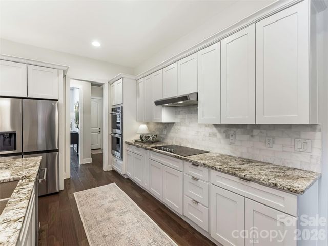 3000 Applewood Point Lane, Belmont, NC 28012