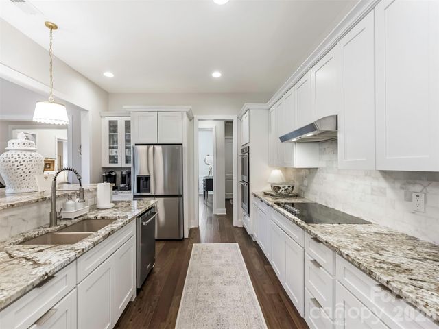 3000 Applewood Point Lane, Belmont, NC 28012