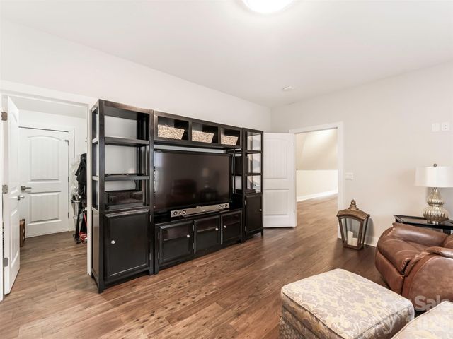 3000 Applewood Point Lane, Belmont, NC 28012